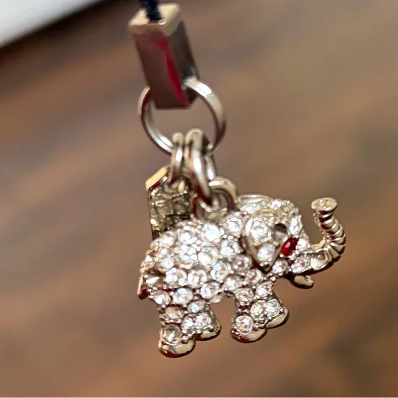 Coach Elephant Keychain Charm Silver with Rhinestones Rare - Picture 8 of 13